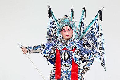 喜加三！《刺客信条：编年史》三部曲现可免费领取